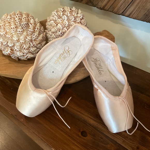 Grishko Pink Handcrafted Pointe Ballet Shoe Size 5 - Picture 7 of 7